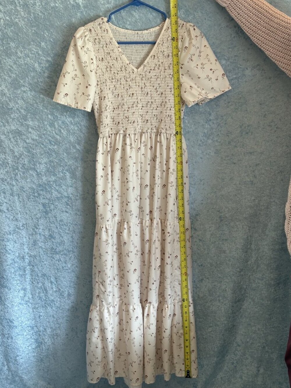 Cream Print Maxi Dress with Smocked Bodice Short Sleeves Tiered Skirt Small? - Picture 2 of 5